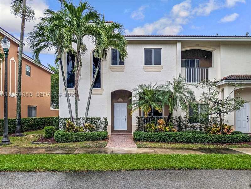 3 bedroom Townhouse at 2376 SE 17th Ter 2376, Cali Greens, Homestead — photo 1