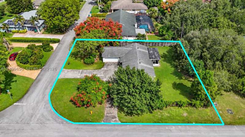 3 bedroom SingleFamilyResidence at 27541 SW 167th Ct, Melody Manor, Homestead — photo 1