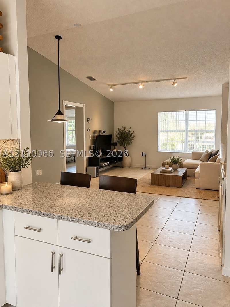2 bedroom Condominium at 6970 NW 173rd Dr 2102, Lago Del Rey Condo, Hialeah — photo 1
