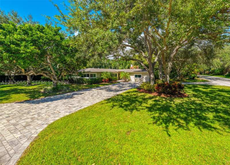 4 bedroom SingleFamilyResidence at 9330 SW 71st Ave, Philarthria, Pinecrest — photo 1