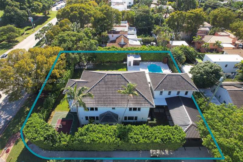 6 bedroom SingleFamilyResidence at 1278 W 27th St, Amd Plat Of Sunset Lake S, Miami Beach — photo 1