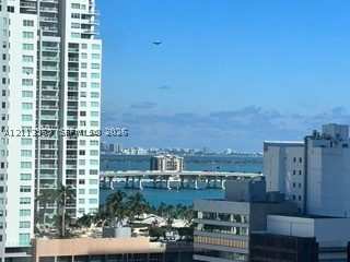 2 bedroom Condominium at 151 SE 1st St 1702, Centro Condo, Miami — photo 1