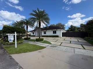 5 bedroom SingleFamilyResidence at 1721 NW 11th Ave, Homriv Subdivision, Homestead — photo 1