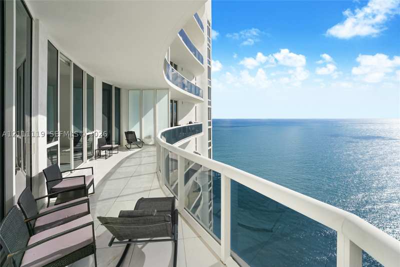 3 bedroom Condominium at 15901 Collins Ave 3907, Tdr Tower II Condo, Sunny Isles Beach — photo 1