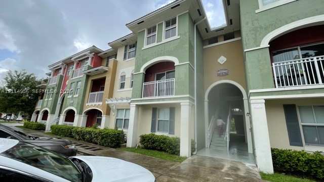 3 bedroom Condominium at 11201 NW 83rd St 205, Promenade Shores At Doral, Doral — photo 1