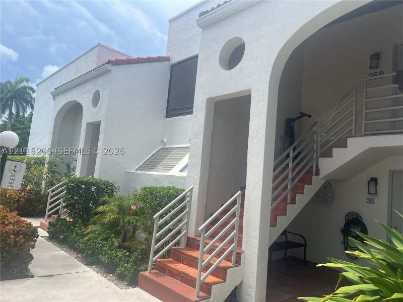2 bedroom Condominium at 3545 Magellan Cir 358-5, Mariner Village Garden Co, Aventura — photo 1