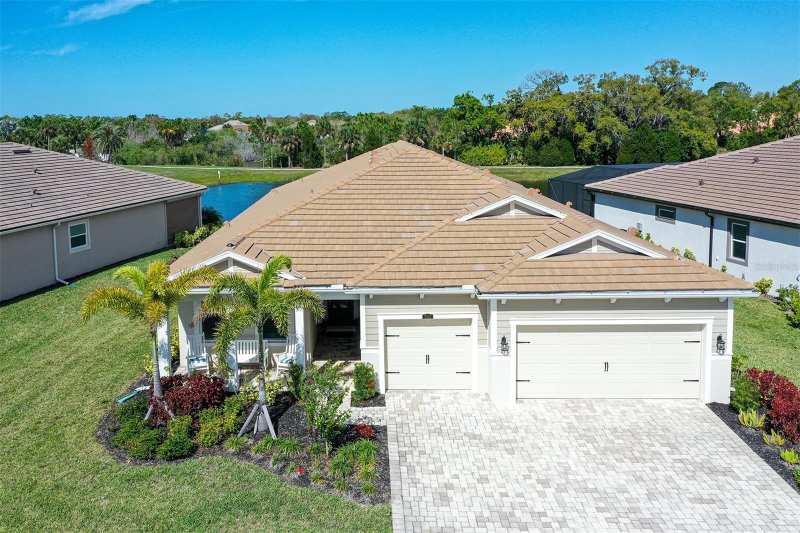4 bedroom Single Family Residence at 5521 Blue Water Boulevard, Sunrise Preserve, Sarasota — photo 1