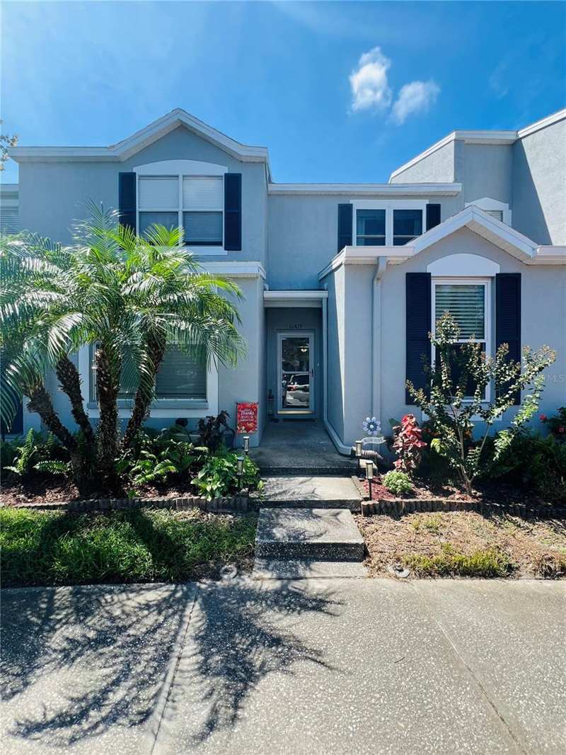 3 bedroom Townhouse at 10429 Heron Lake Drive, Osprey Run Townhomes Phase 2, Riverview — photo 1