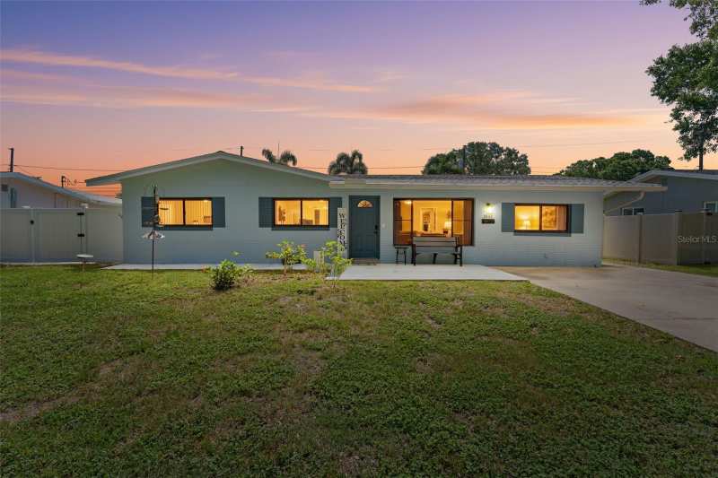 4 bedroom Single Family Residence at 2833 56th Lane, Westgate Heights North, St Petersburg — photo 1