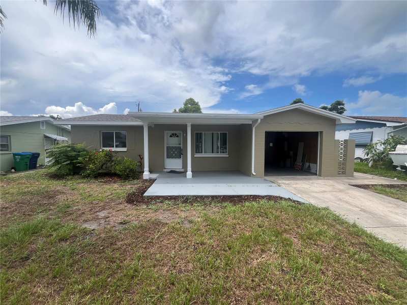 2 bedroom Single Family Residence at 10934 Freedom Boulevard, Freedom Village, Seminole — photo 1
