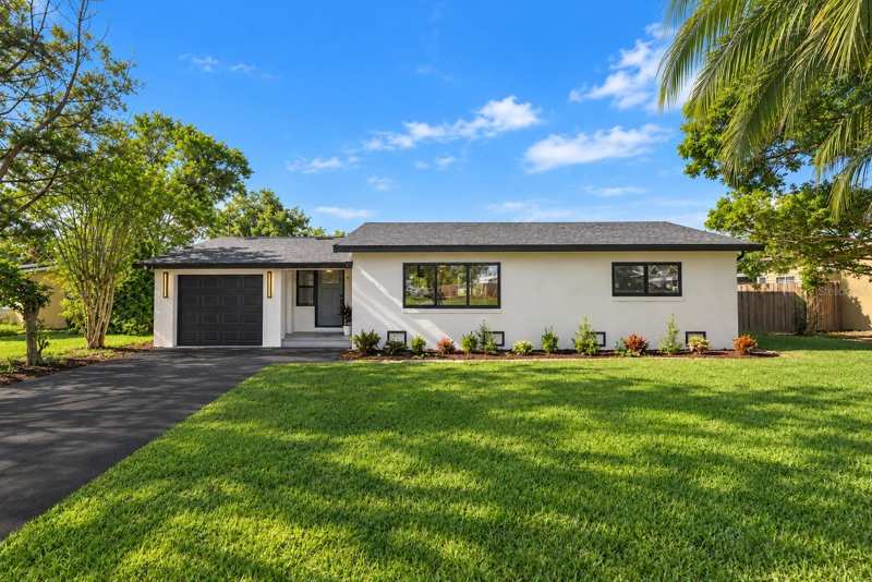2 bedroom Single Family Residence at 17 Poinsettia Drive, Plantation Estates Unit 03, Debary — photo 1