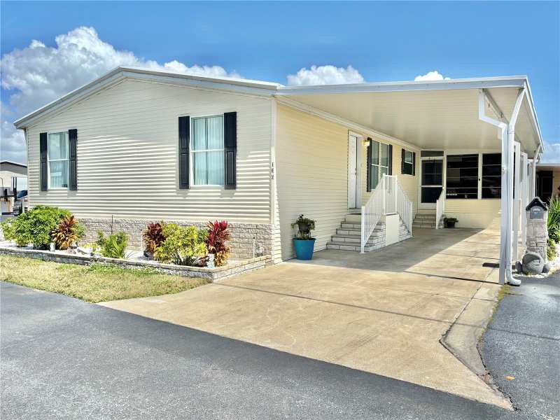 3 bedroom Manufactured Home at 136 Americana Court #230, Mobel Americana Mobile Home Park Unrec, St Petersburg — photo 1