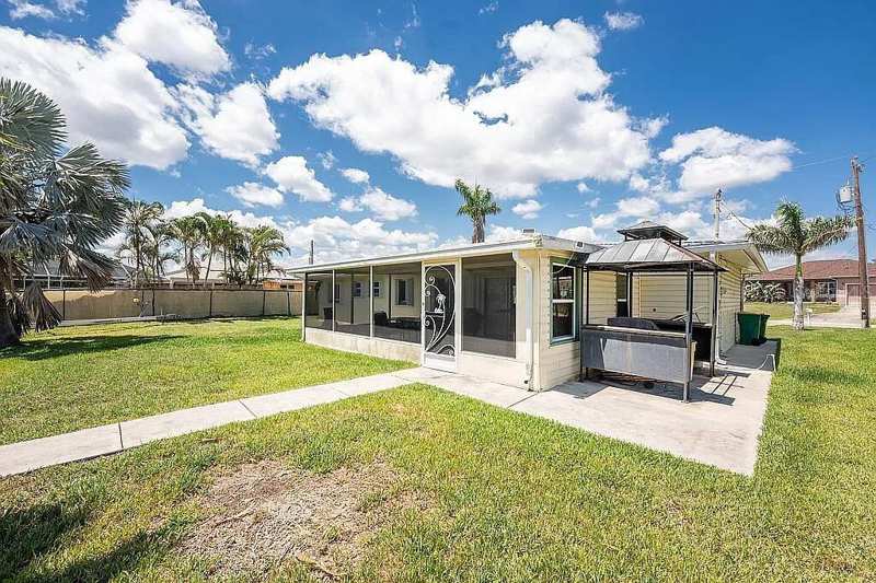 3 bedroom Single Family Residence at 3420 Santa Clara Drive, Hrbr Heights, Punta Gorda — photo 1