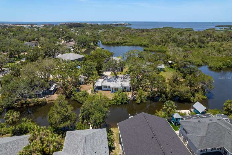 2 bedroom Single Family Residence at 5270 Miller Bayou Drive, Marthas Vineyard, Port Richey — photo 1