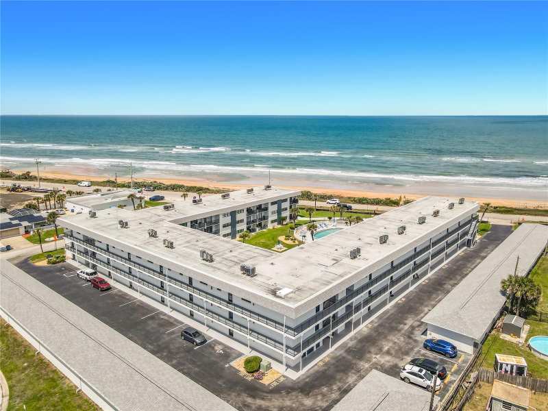 2 bedroom Condominium at 2100 Ocean Shore Boulevard #2070, Ormond Breakers, Ormond Beach — photo 1
