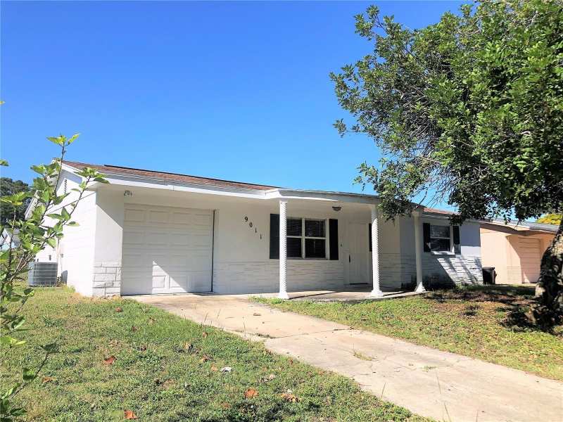2 bedroom Single Family Residence at 9011 Shallowford Lane, Embassy Hills, Port Richey — photo 1