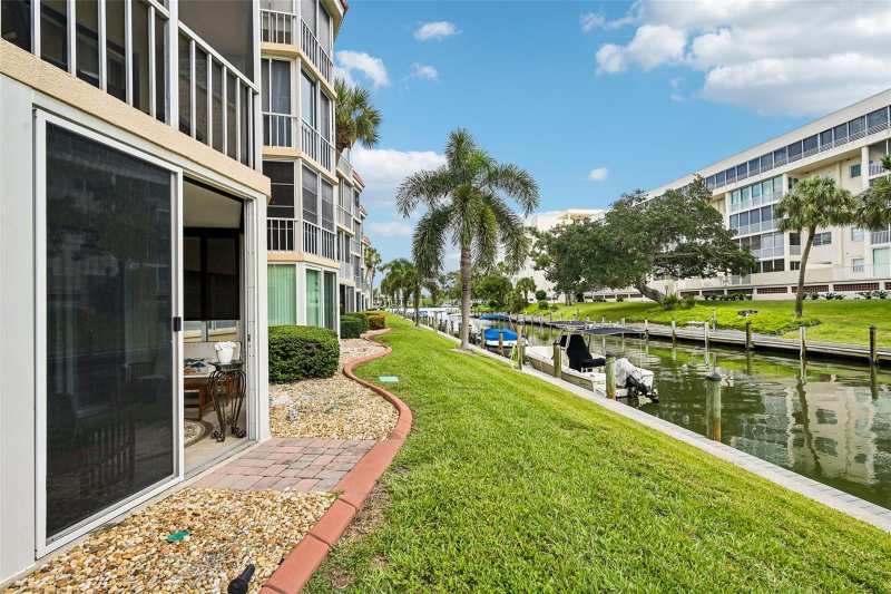 1 bedroom Condominium at 1300 N Portofino Drive #105, Siesta Harbor II, Sarasota — photo 1