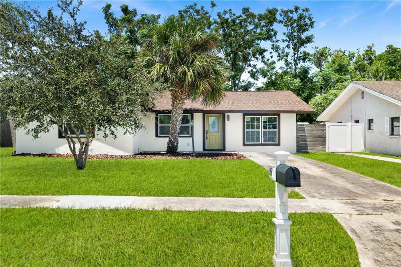 4 bedroom Single Family Residence at 2264 Winchester Drive, Winchester Park North, Dunedin — photo 1