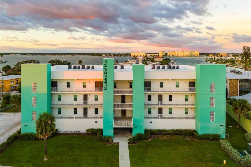 3 bedroom Condominium at 15305 1st Street #201, Madeira Del Mar Condo, Madeira Beach — photo 1