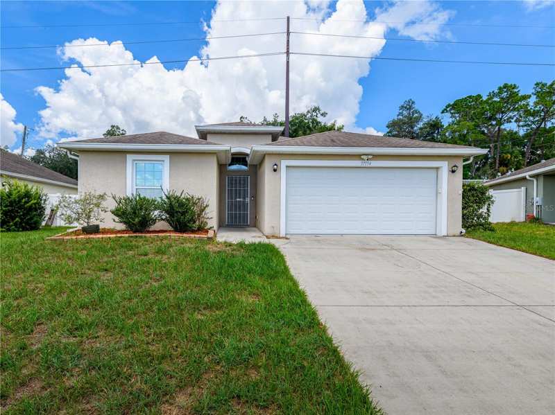 3 bedroom Single Family Residence at 37154 Highland Bluff Circle, Highlands, Dade City — photo 1