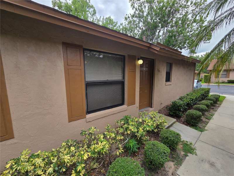 2 bedroom Condominium at 320 Eron Way #6, Townhomes Winter Garden, Winter Garden — photo 1