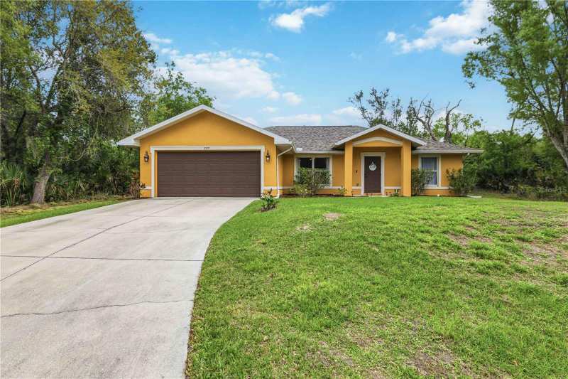 3 bedroom Single Family Residence at 2150 Littlefield Ln, Port Charlotte Sub 24, North Port — photo 1