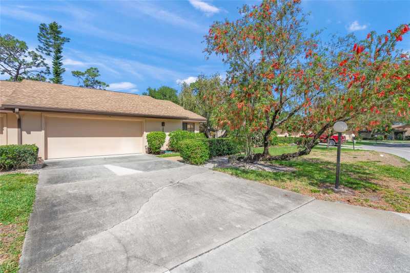3 bedroom Villa at 4688 Oak Hollow Drive #25, Hammocks, Bent Tree, Sarasota — photo 1