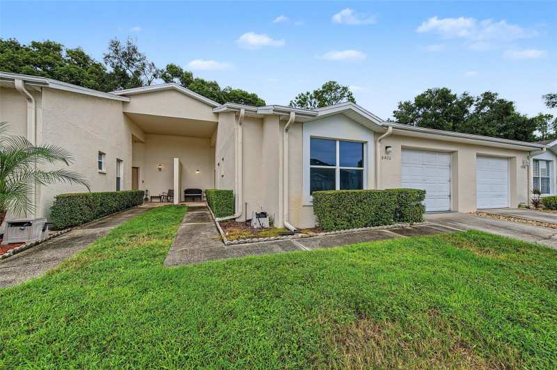 3 bedroom Villa at 8406 Terrace Meadows Court, Meadowood Village 9 Of Meadowo, Temple Terrace — photo 1