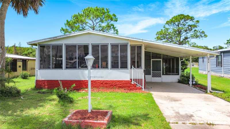 2 bedroom Manufactured Home at 2614 Mc Daniel Drive, Broadmoor, Kissimmee — photo 1