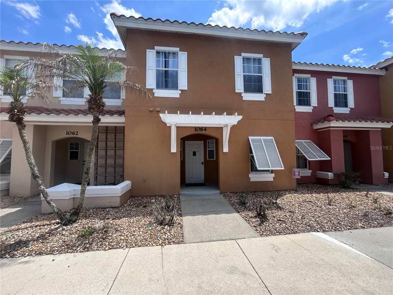 3 bedroom Townhouse at 1064 Park Ridge Circle, Lake Berkley Resort Villas Ph 2, Kissimmee — photo 1