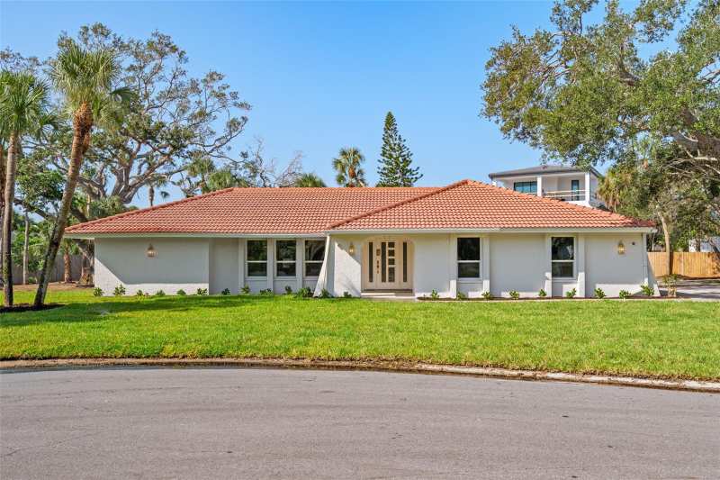 3 bedroom Single Family Residence at 670 Venice Lane, Siestas Bayside Waterside East, Sarasota — photo 1