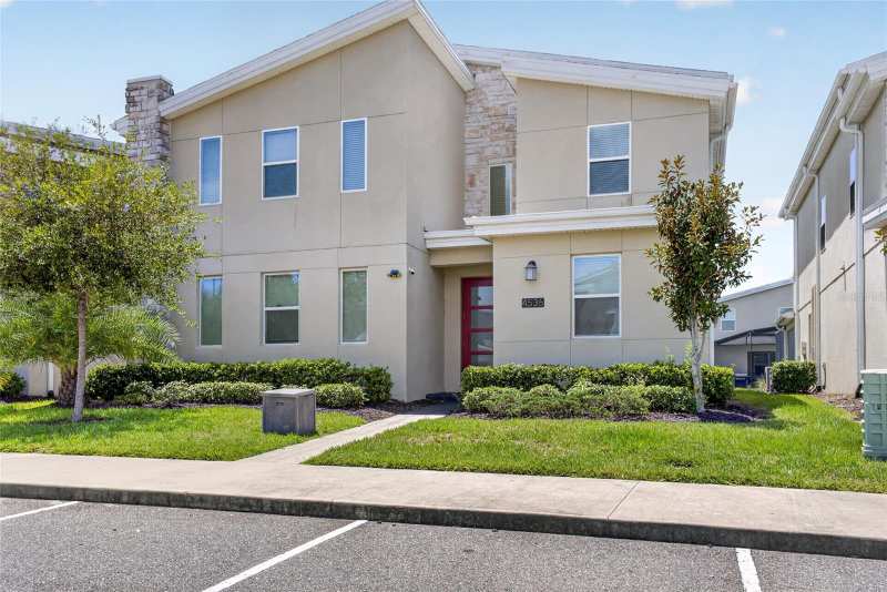 8 bedroom Single Family Residence at 4536 Target Boulevard, Storey Lake 2 50 Resort, Kissimmee — photo 1