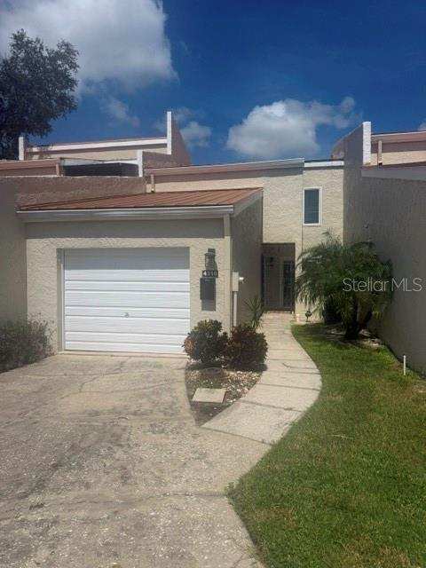 2 bedroom Condominium at 4316 Sunray Court #34, Spinnaker Cove Ph I Sec, Tampa — photo 1