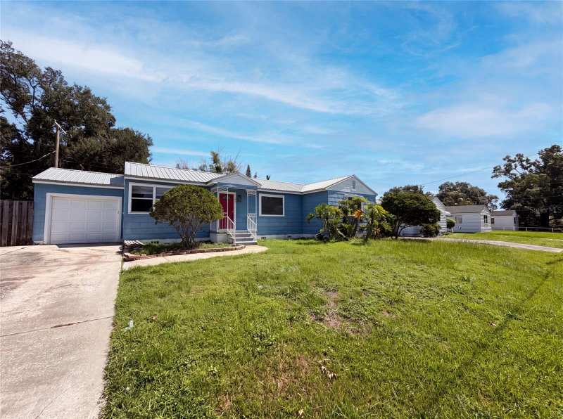 3 bedroom Single Family Residence at 1521 W River Shore Way, Rivershores, Tampa — photo 1