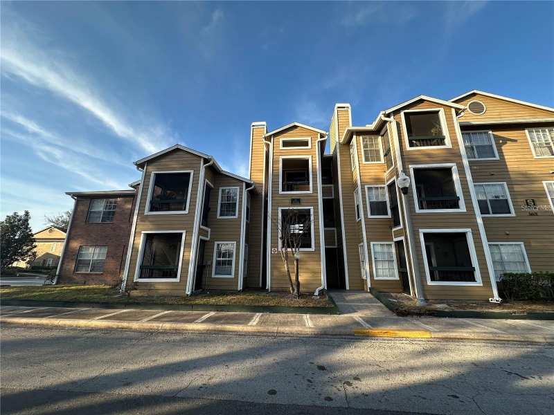 1 bedroom Condominium at 5601 Rosebriar Way #S304, Regency Gardens, Orlando — photo 1