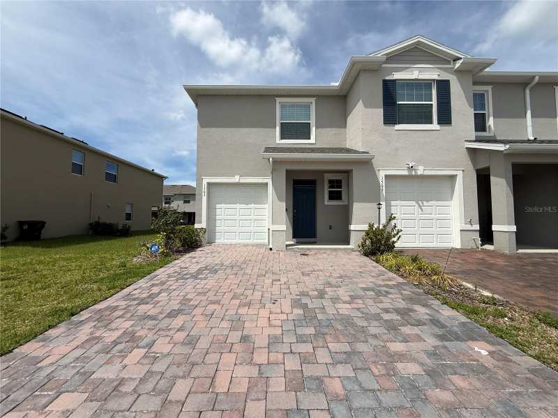 3 bedroom Townhouse at 1503 Isleta Loop, Osceola Village Center Ph 2, Kissimmee — photo 1