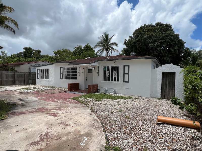 4 bedroom Single Family Residence at 845 NW 130th Street, North Shore Heights, North Miami — photo 1
