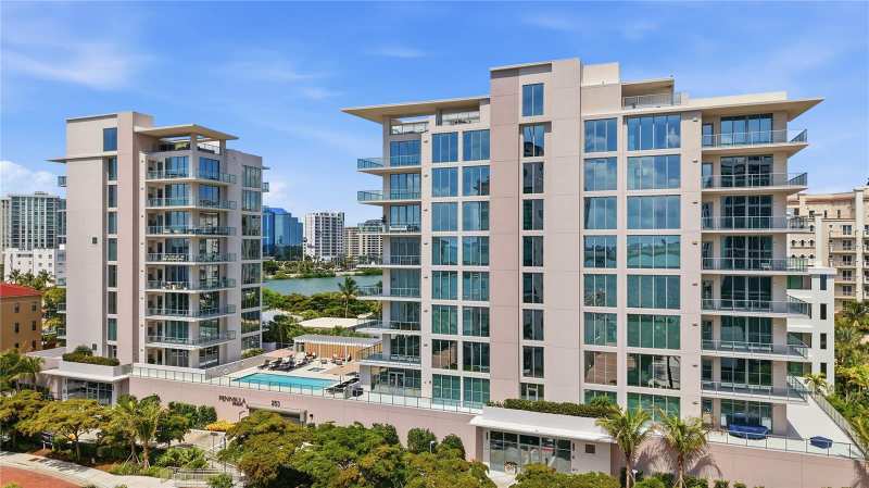 3 bedroom Condominium at 253 Golden Gate Point #902, Peninsula Sarasota, Sarasota — photo 1