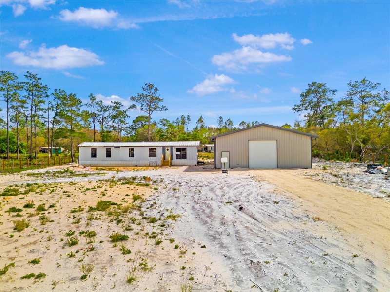 2 bedroom Manufactured Home at 8342 SW 152nd Place, Florida Highlands, Dunnellon — photo 1