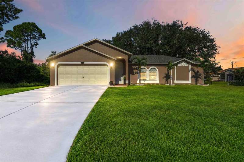 3 bedroom Single Family Residence at 7075 Coventry Terrace, Port Charlotte Sec 065, Englewood — photo 1