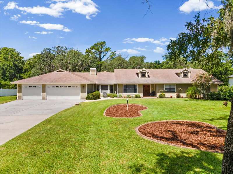 5 bedroom Single Family Residence at 6655 Millstone Drive, Oak Ridge, New Port Richey — photo 1