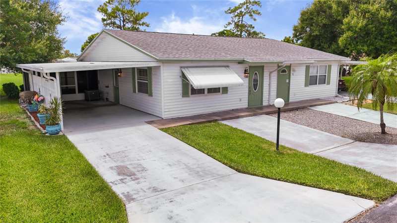 2 bedroom Villa at 11 Desert Candle Circle, Pinewood Condo, Lehigh Acres — photo 1