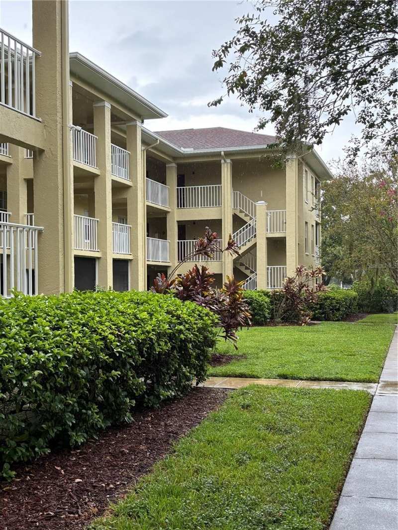 2 bedroom Condominium at 2690 Coral Landings Boulevard #127, Meadowlake Palm Harbor Condo, Palm Harbor — photo 1