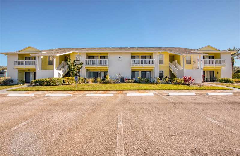 2 bedroom Condominium at 455 Alt 19 #21, Harbor Club Condo, Palm Harbor — photo 1
