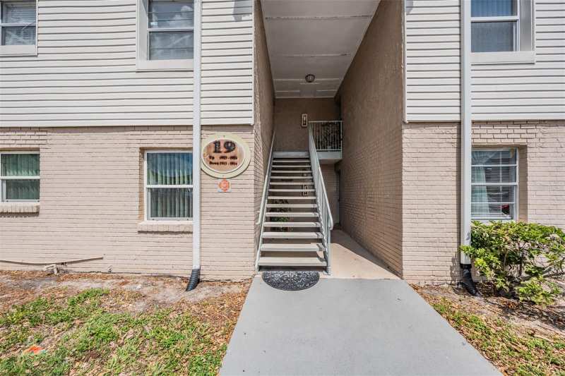 3 bedroom Condominium at 7210 N Manhattan Avenue #1913, Manhattan Palms Condo, Tampa — photo 1