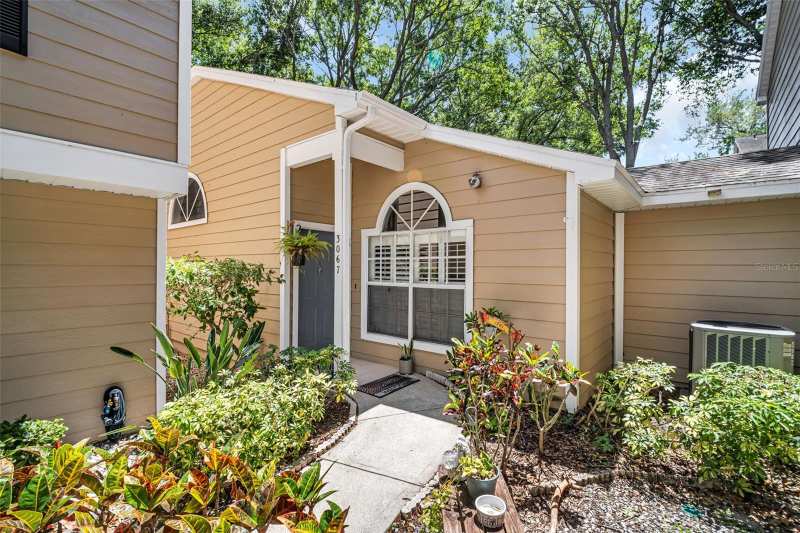 2 bedroom Villa at 3067 Pointer Drive, Fox Lake Twnhms, Palm Harbor — photo 1