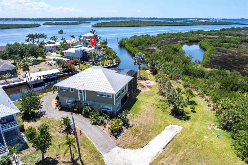 5 bedroom Single Family Residence at 3712 Balboa Court, Hrbr Heights, Punta Gorda — photo 1