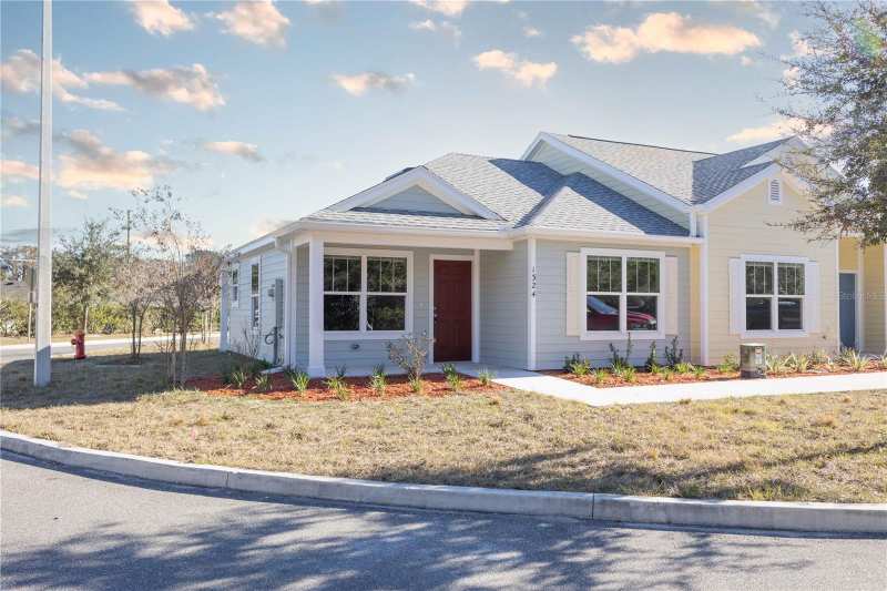 2 bedroom Villa at 1342 Cottage Circle, Tavares, Tavares — photo 1