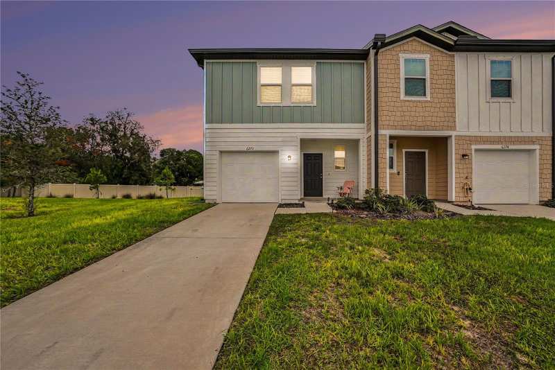 3 bedroom Single Family Residence at 6272 Bucket Court, Dug Crk Twnhms, Gibsonton — photo 1