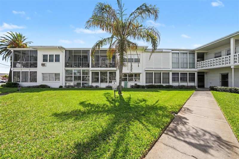 1 bedroom Condominium at 7050 Sunset Way #11, Sunset Plaza Apts Condo, St Pete Beach — photo 1
